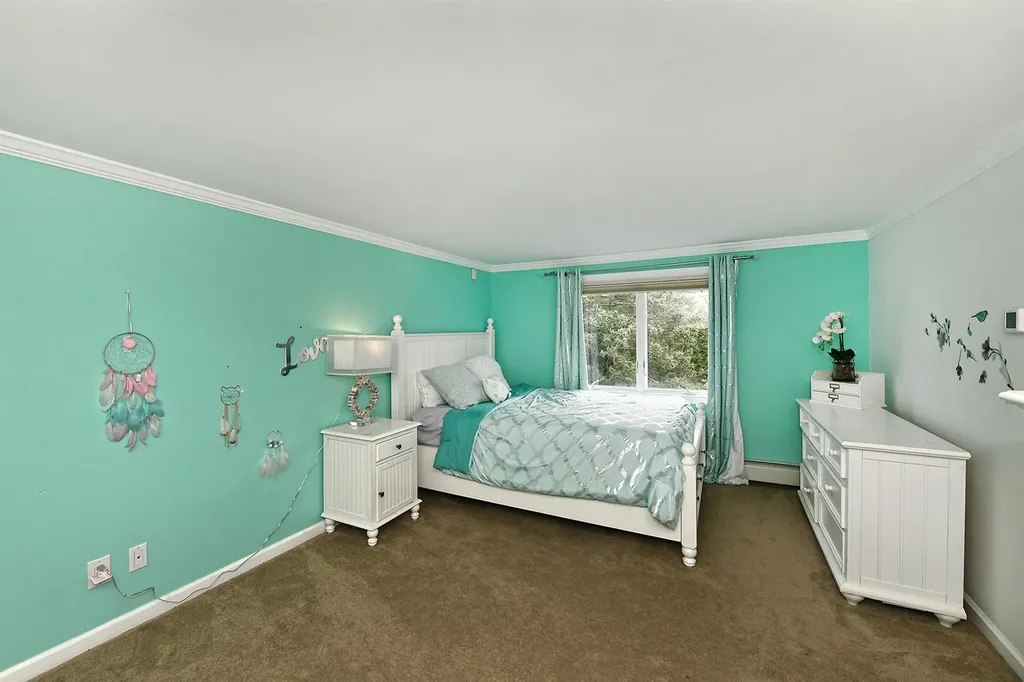 12 Winthrop Drive Dix Hills NY 11746