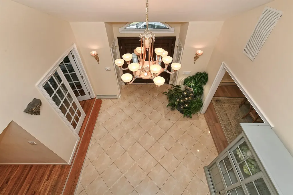12 Winthrop Drive Dix Hills NY 11746