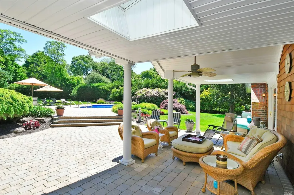 12 Winthrop Drive Dix Hills NY 11746