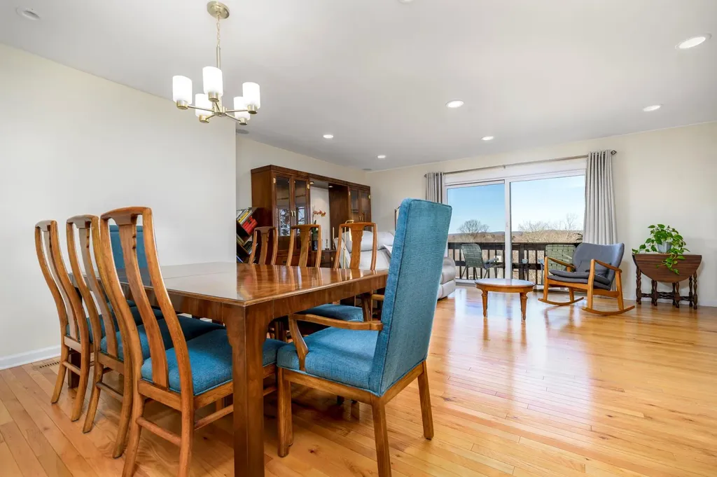 407 Eagles Ridge Road Brewster NY 10509