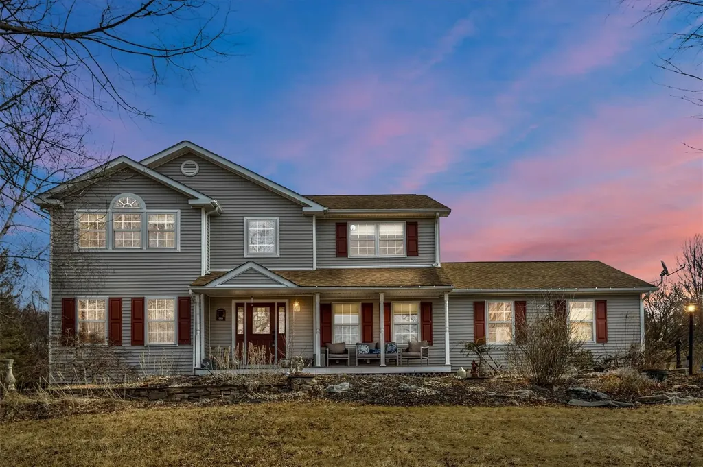 68 Gabriels Path Poughquag NY 12570