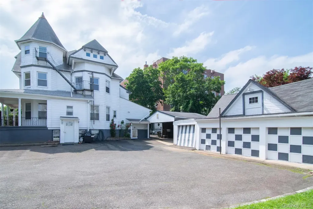 19 Primrose Avenue Mount Vernon NY 10552