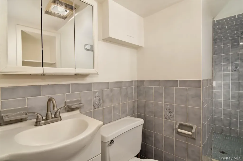 19 Primrose Avenue Mount Vernon NY 10552