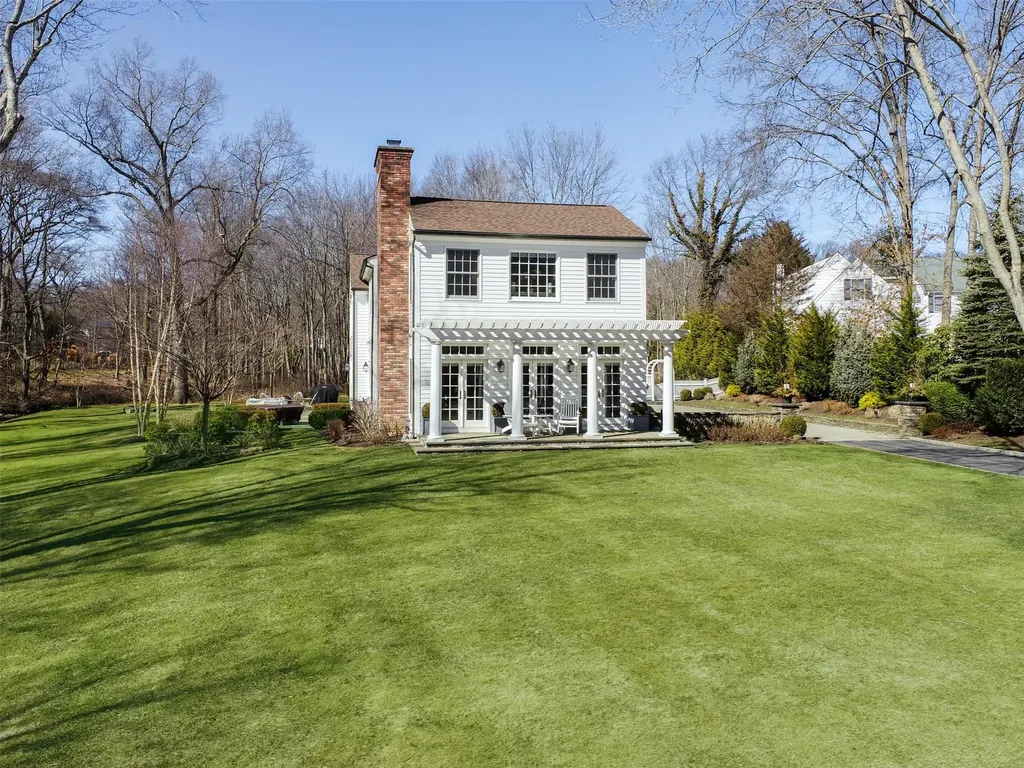 19 Beverly Road Purchase NY 10577