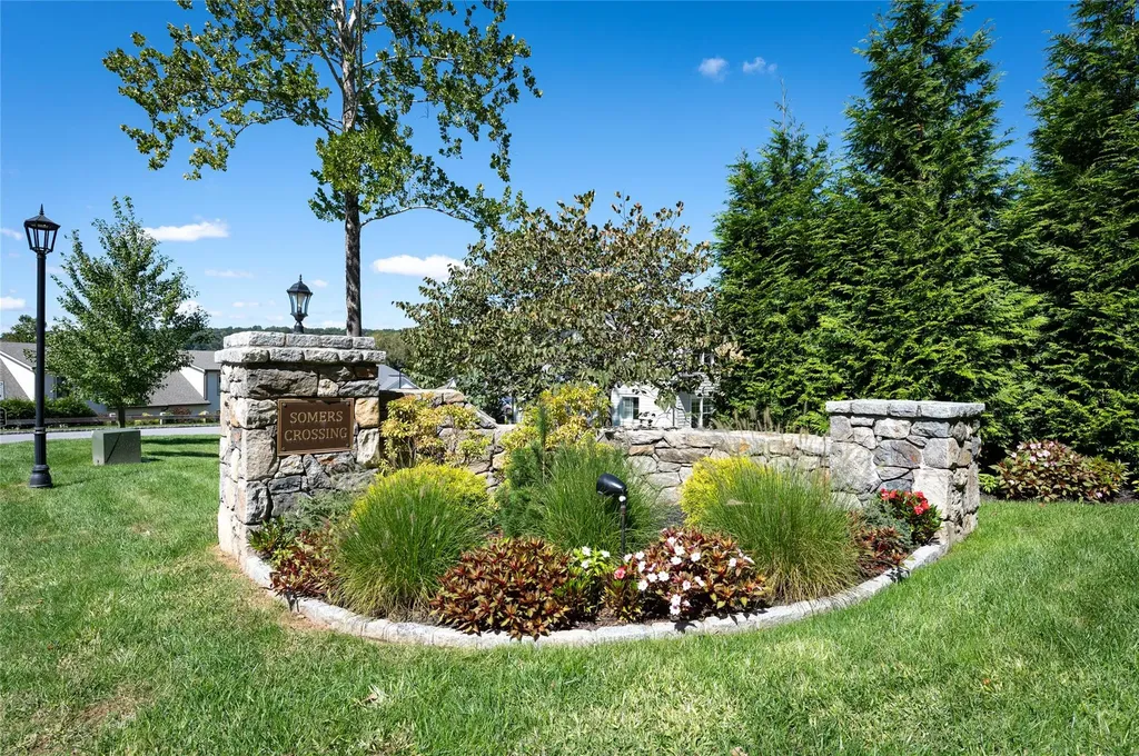 51 Spring Meadow Court Somers NY 10589