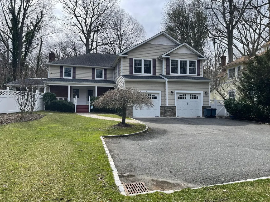 8 Tower Road Glen Cove NY 11542