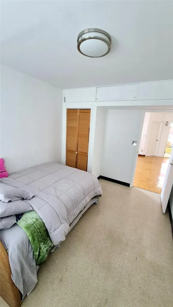 371 Eldert Lane Brooklyn NY 11208