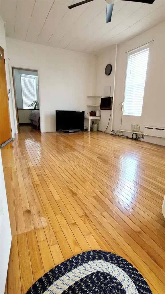 371 Eldert Lane Brooklyn NY 11208