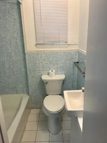 557 N Macquesten Parkway Mount Vernon NY 10552