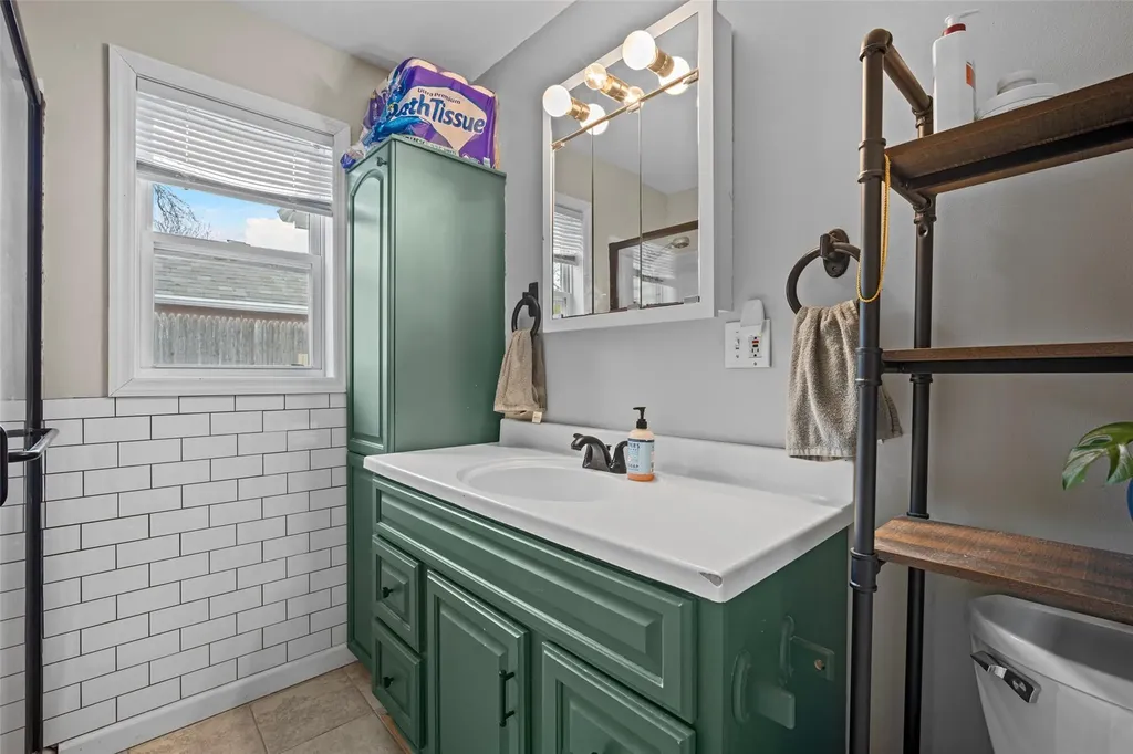 161 Glenerie Boulevard Saugerties NY 12477