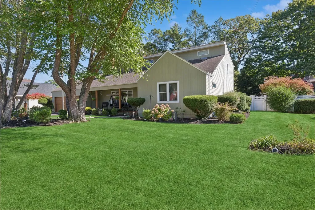 57 Ketcham Avenue Patchogue NY 11772