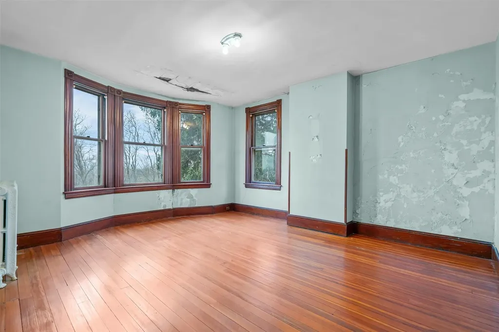 114 Windsor Highway New Windsor NY 12553