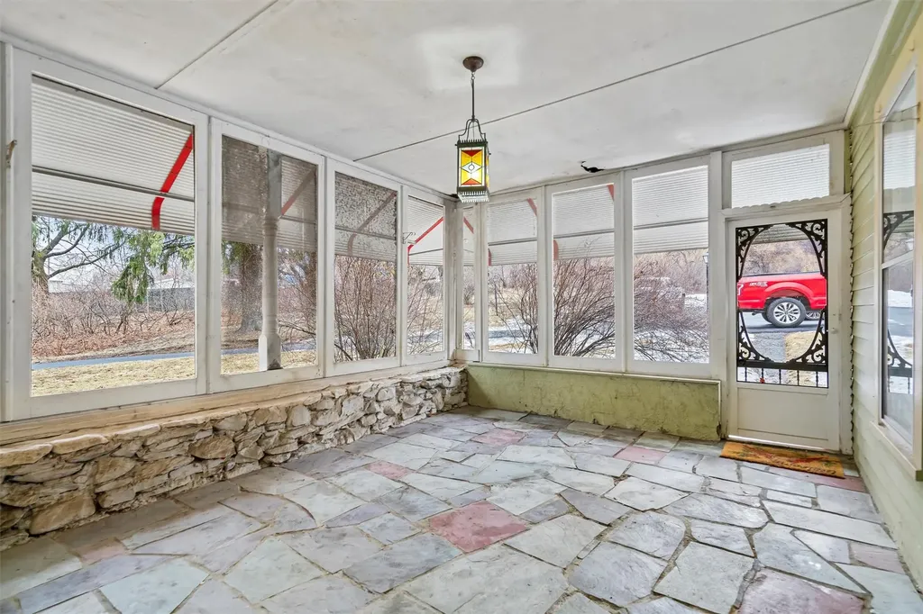 114 Windsor Highway New Windsor NY 12553