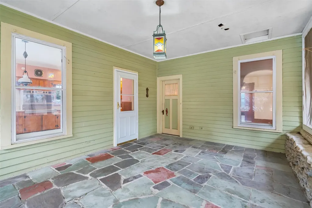 114 Windsor Highway New Windsor NY 12553