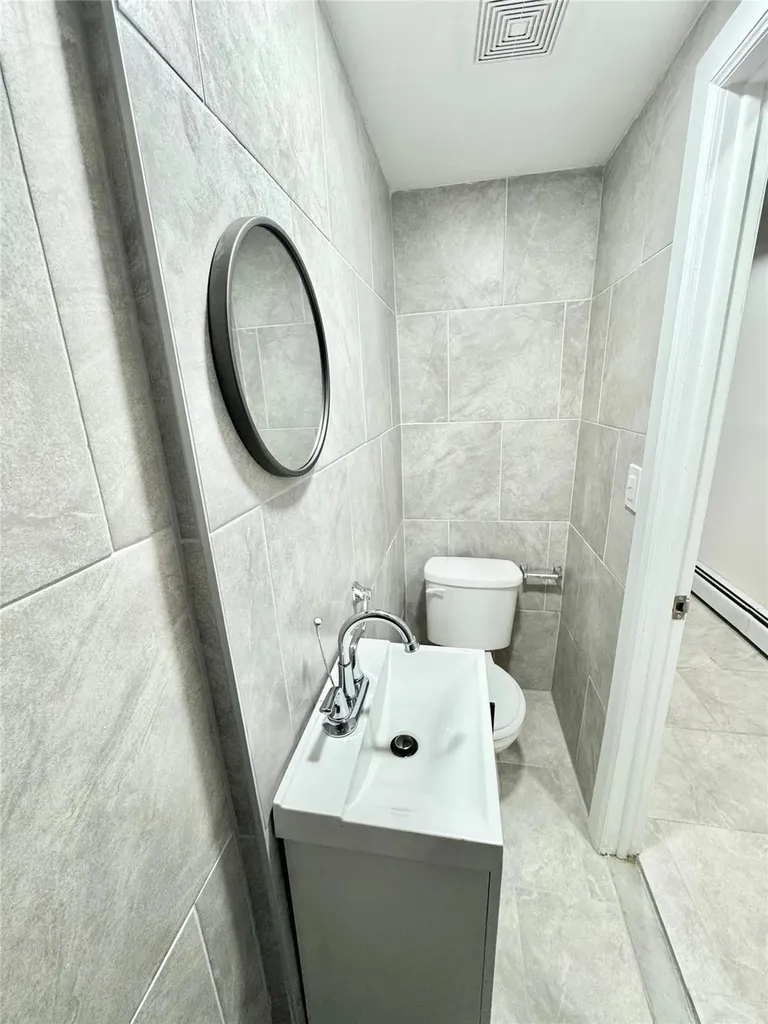 207 Kearney Avenue Bronx NY 10465