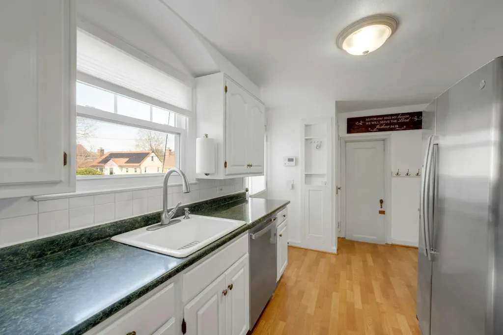 45 Thompson Avenue White Plains NY 10603