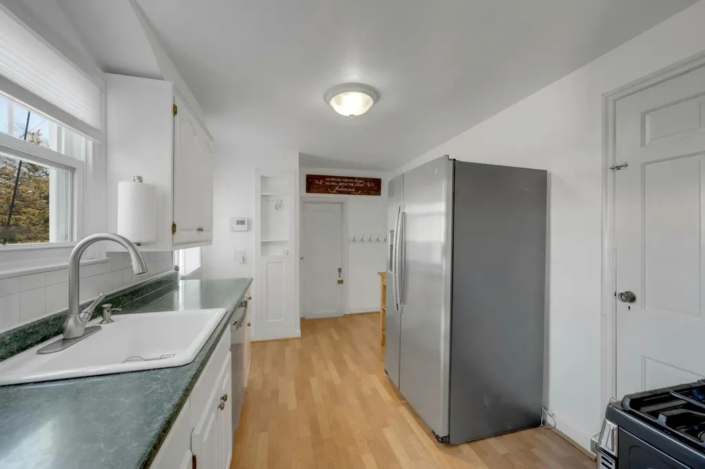 45 Thompson Avenue White Plains NY 10603