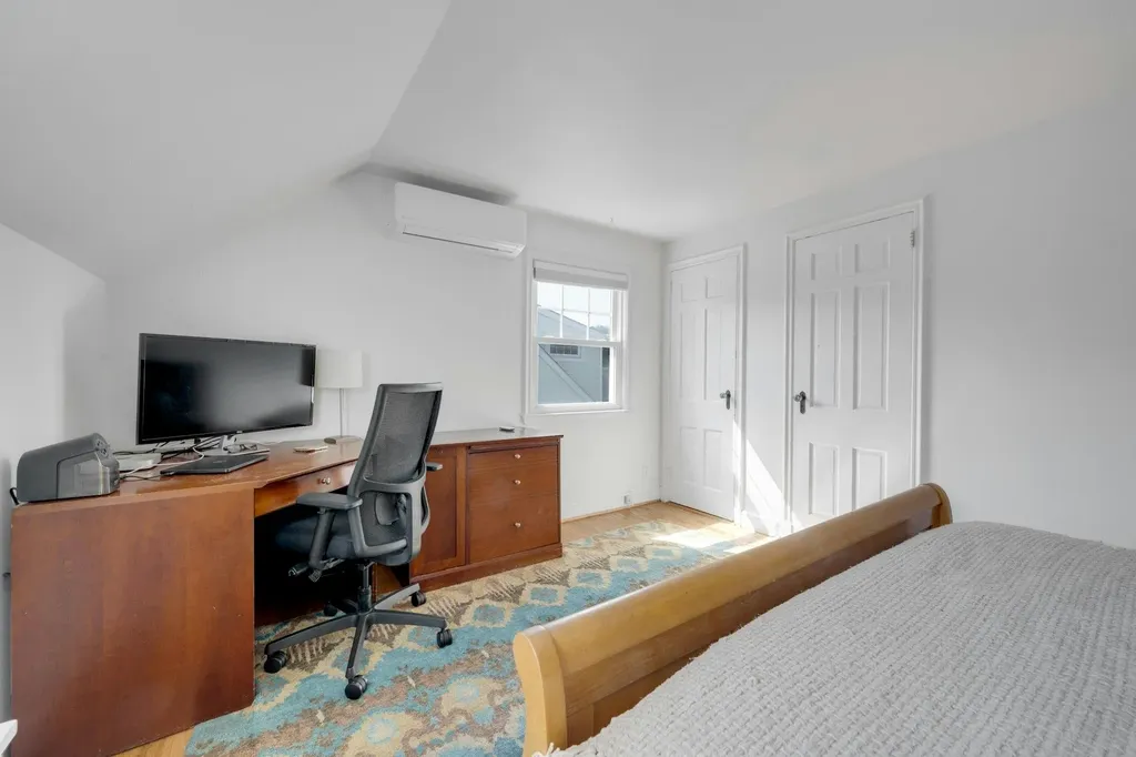 45 Thompson Avenue White Plains NY 10603