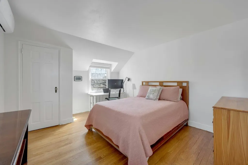 45 Thompson Avenue White Plains NY 10603