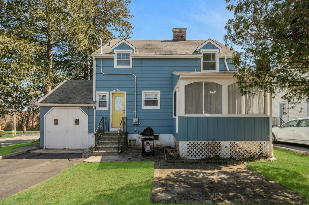 45 Thompson Avenue White Plains NY 10603