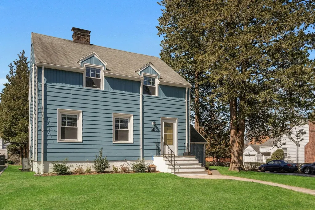 45 Thompson Avenue White Plains NY 10603