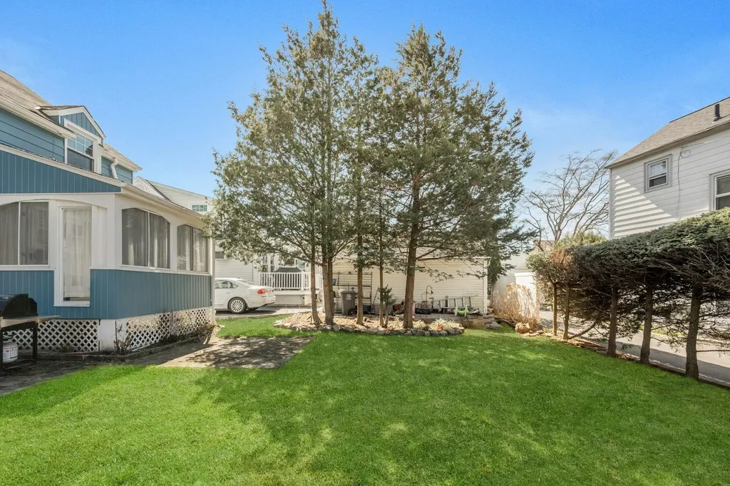 45 Thompson Avenue White Plains NY 10603