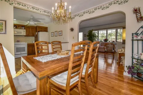 12 Valley Circle Miller Place NY 11764