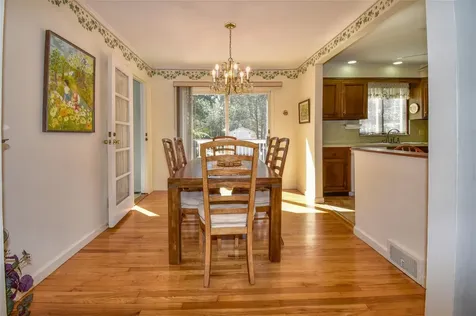 12 Valley Circle Miller Place NY 11764