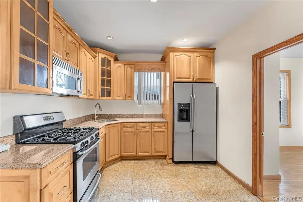 2925 Morgan Avenue Bronx NY 10469