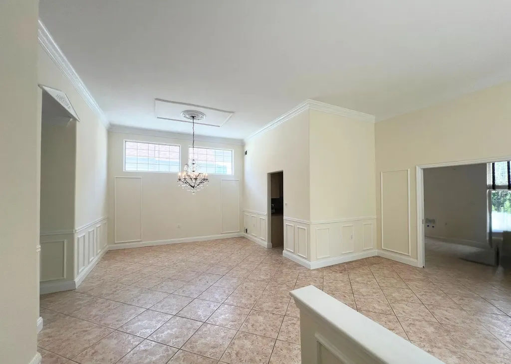 460 Leisure Drive Ridge NY 11961