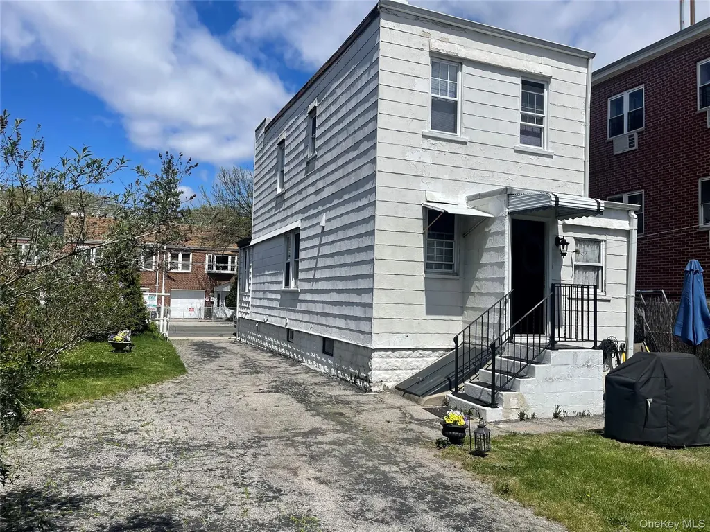 5844 78th Avenue Glendale NY 11385