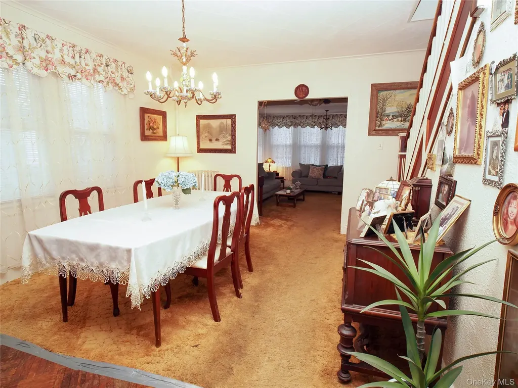 5844 78th Avenue Glendale NY 11385