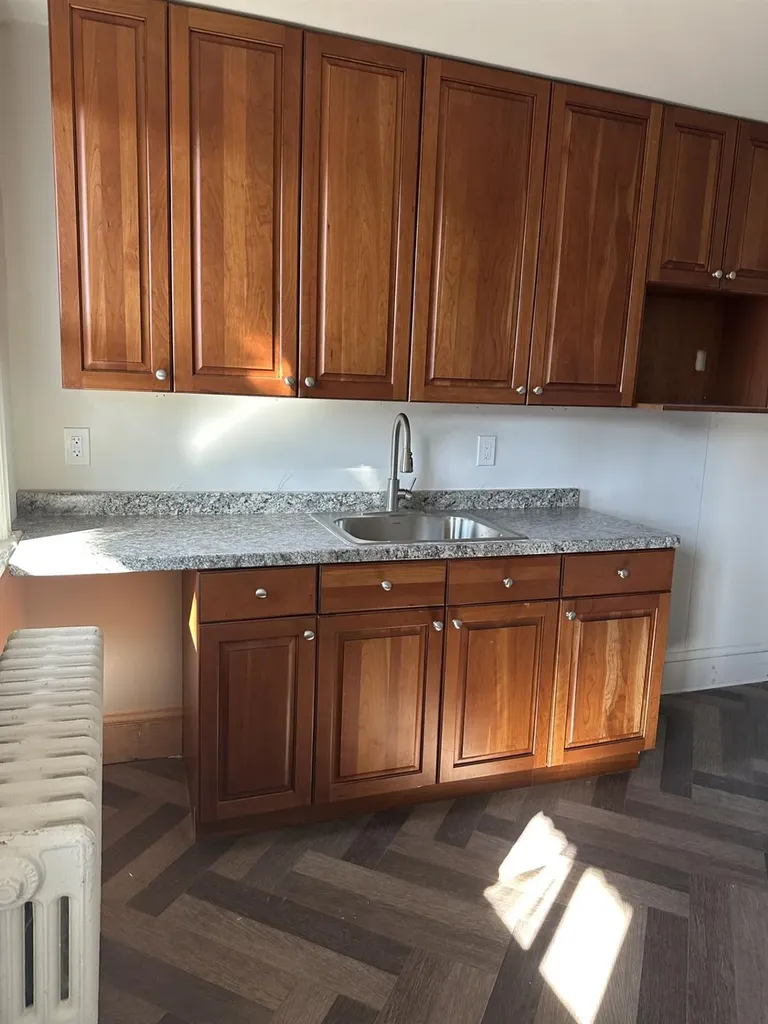 85 City Terrace Newburgh NY 12550
