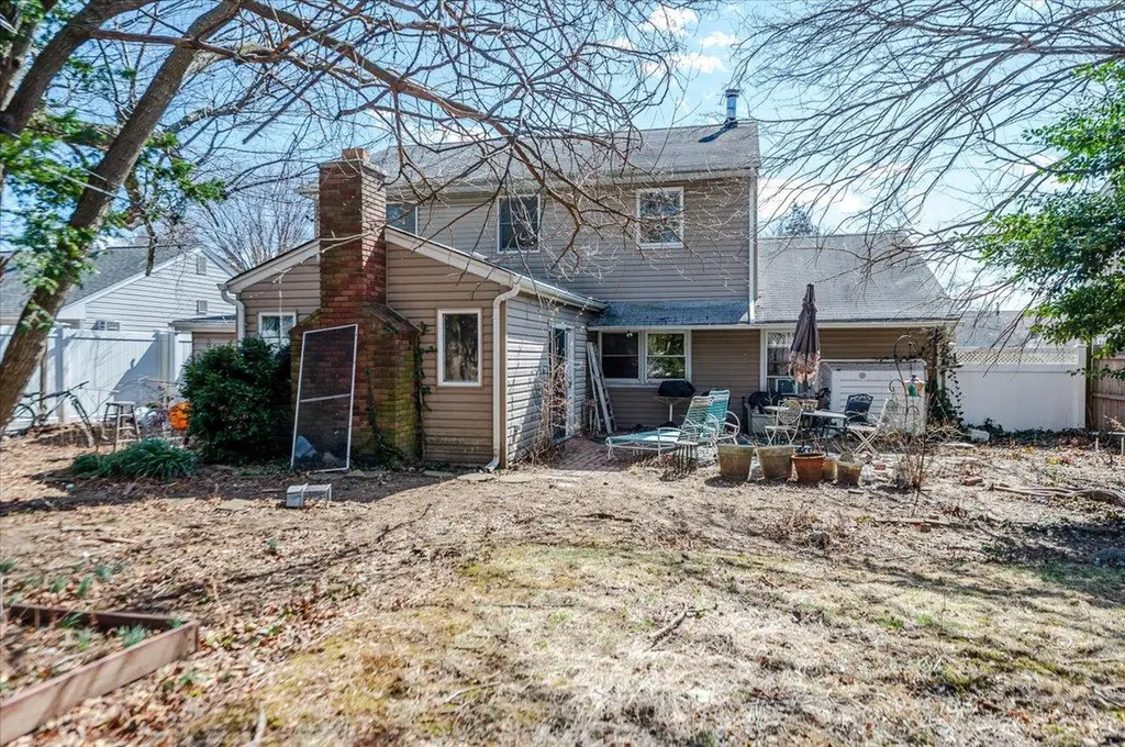 7 Hoover Lane Bethpage NY 11714
