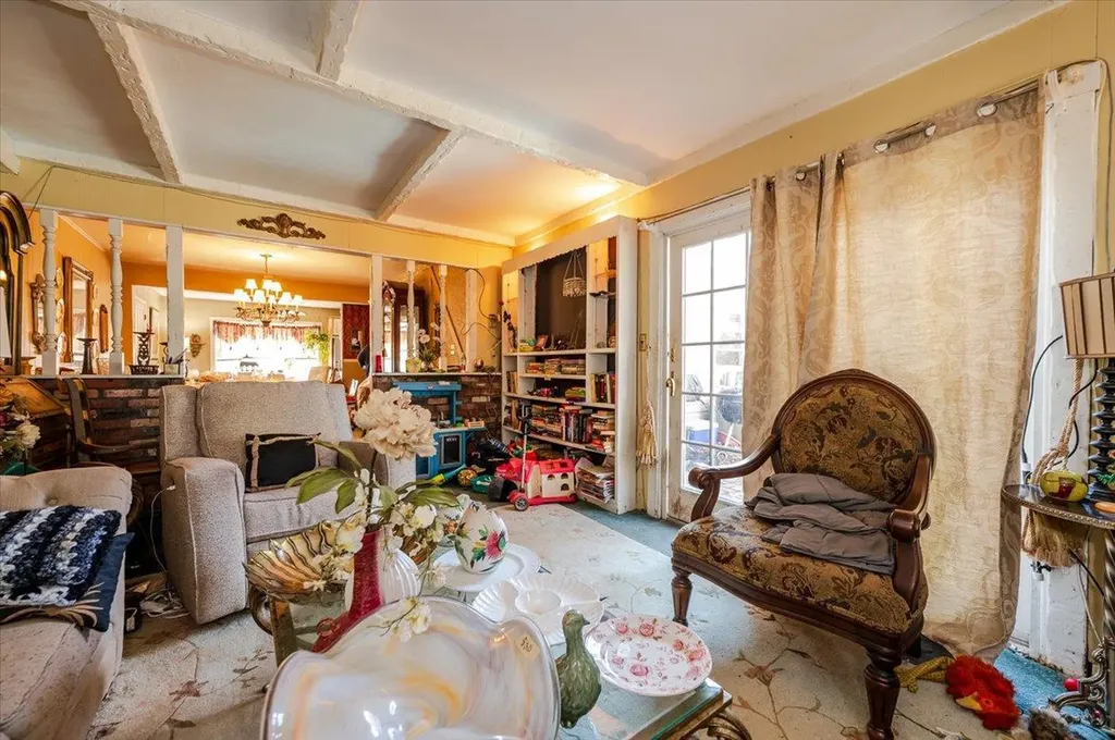 7 Hoover Lane Bethpage NY 11714