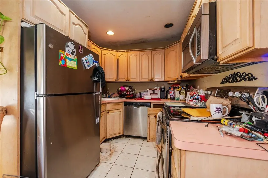 7 Hoover Lane Bethpage NY 11714