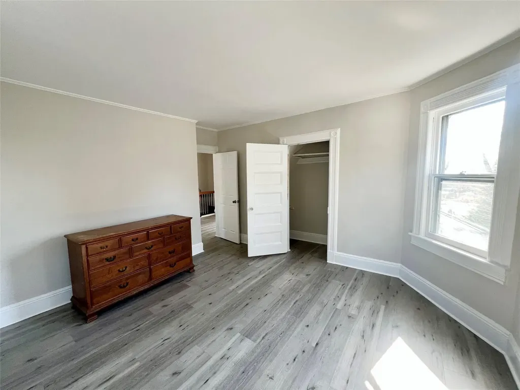 137 Maple Avenue Rockville Centre NY 11570