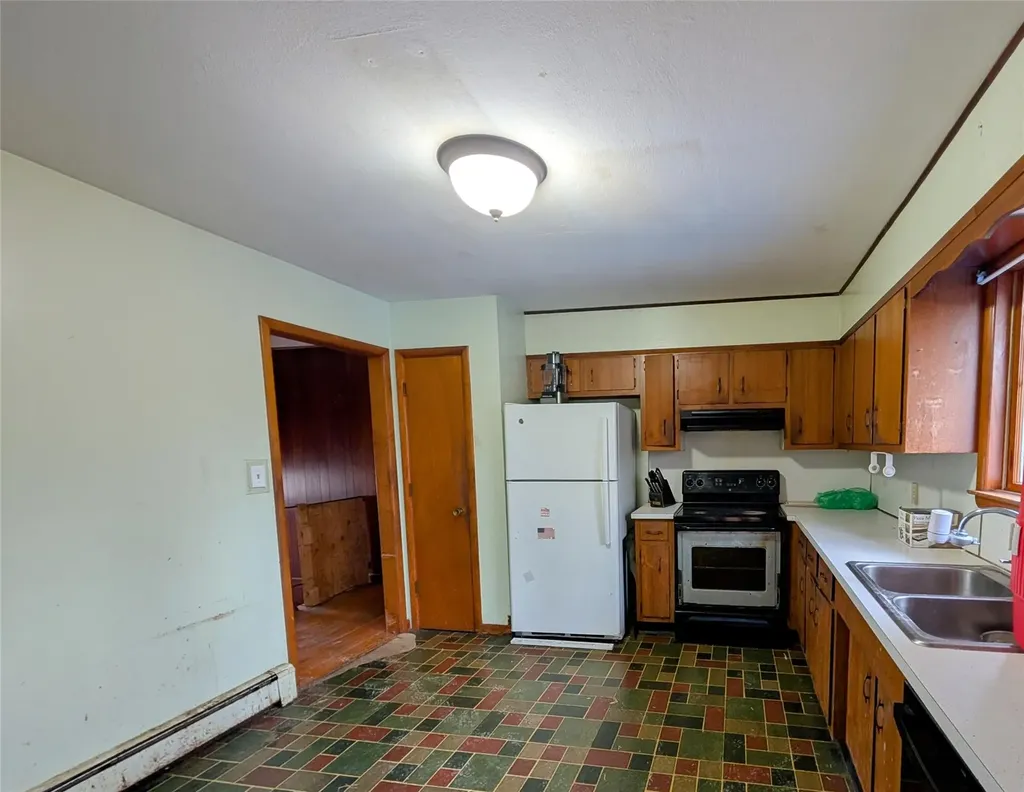1628 E Noxon Road Lagrangeville NY 12540