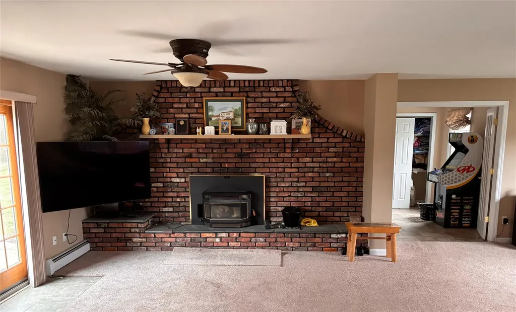 15 Ross Lane Mount Sinai NY 11766
