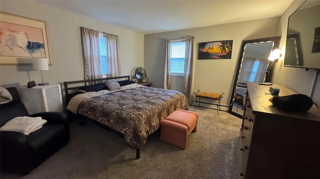 122 Longfellow Drive Mastic Beach NY 11951
