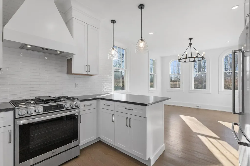 38 Maple Avenue Pelham NY 10803