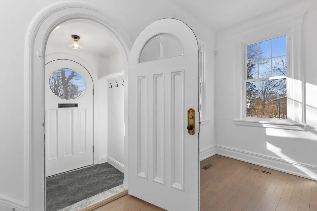 38 Maple Avenue Pelham NY 10803