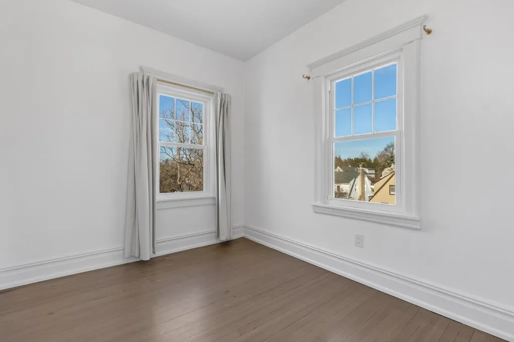 38 Maple Avenue Pelham NY 10803