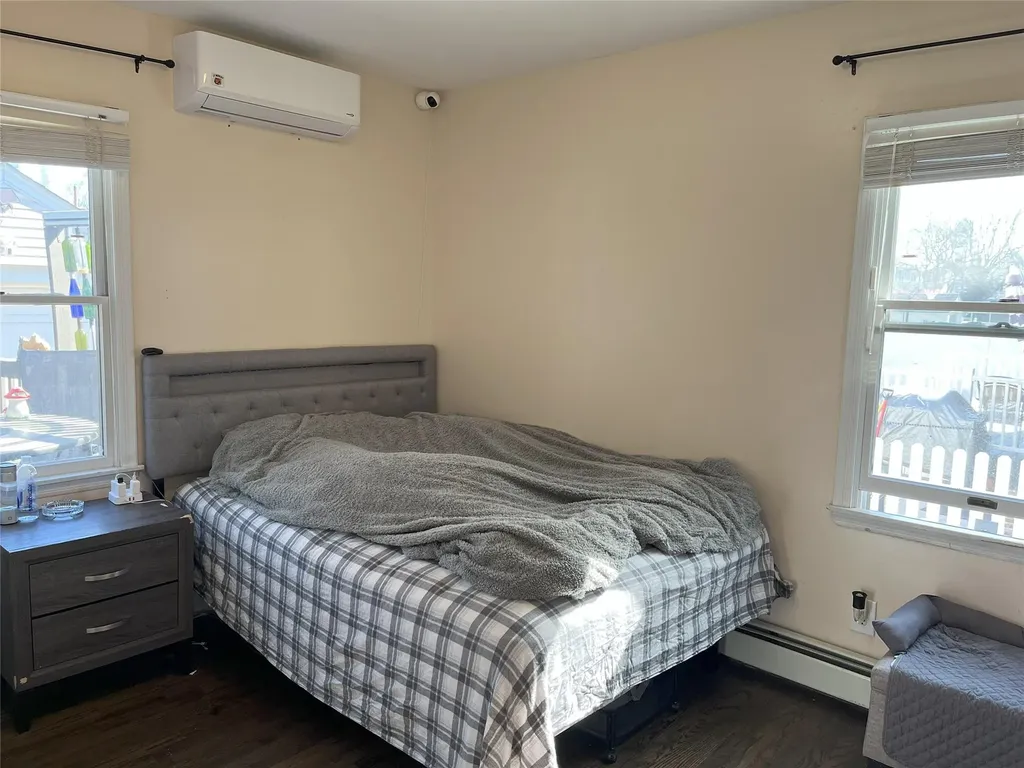 10 Kamda Boulevard New Hyde Park NY 11040