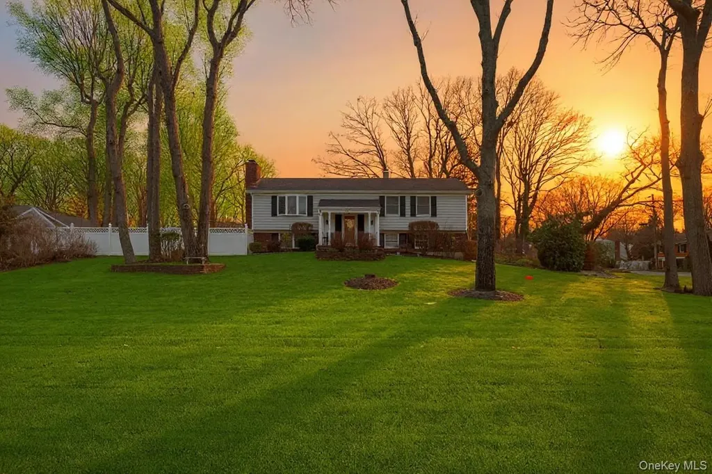 23 Franko Lane Setauket NY 11733