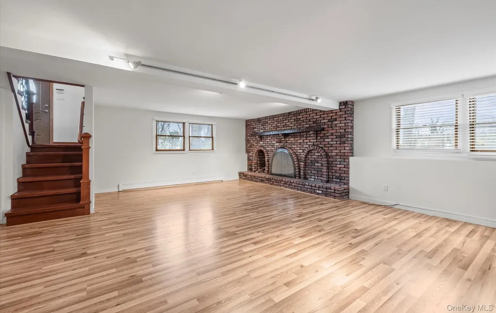 23 Franko Lane Setauket NY 11733