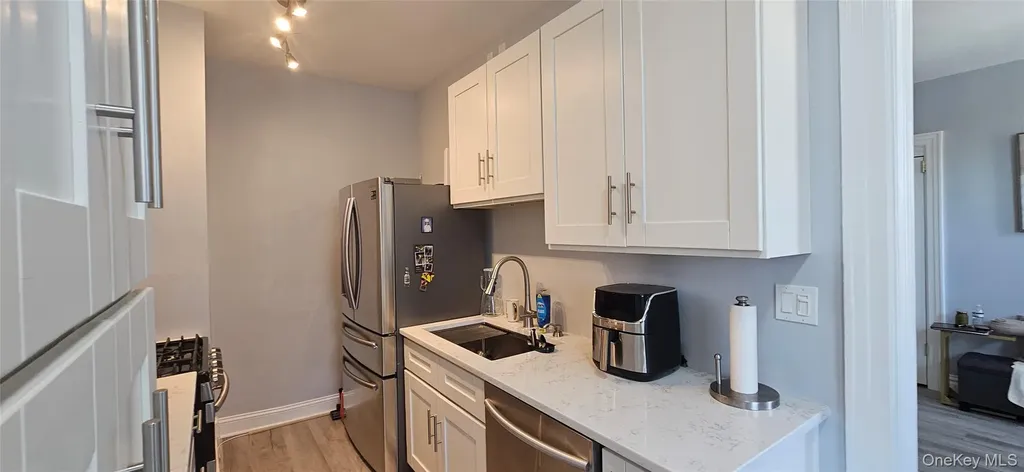 445 Gramatan Avenue Mount Vernon NY 10552