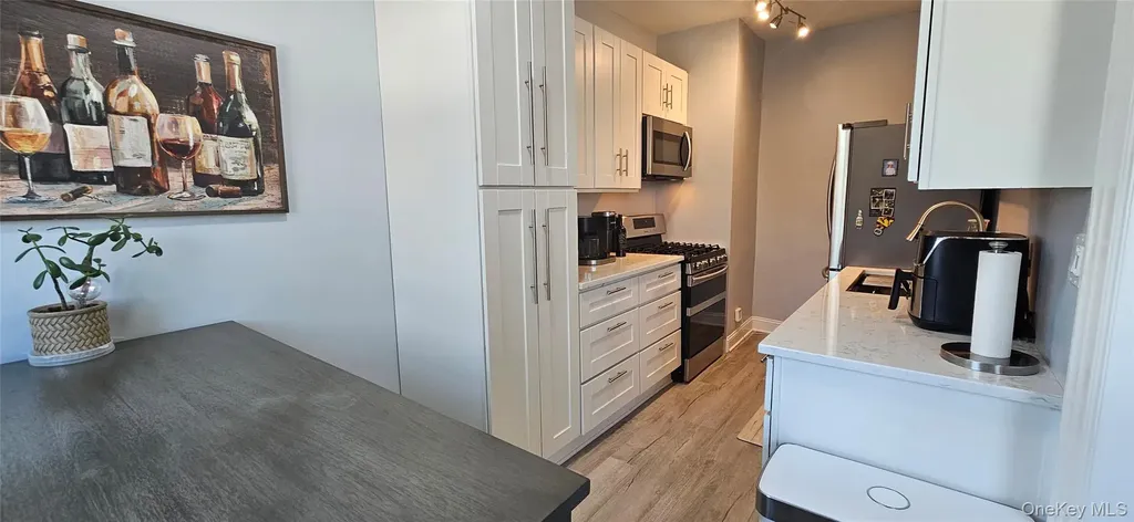 445 Gramatan Avenue Mount Vernon NY 10552