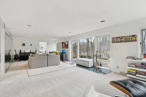 109 Mustato Road Katonah NY 10536