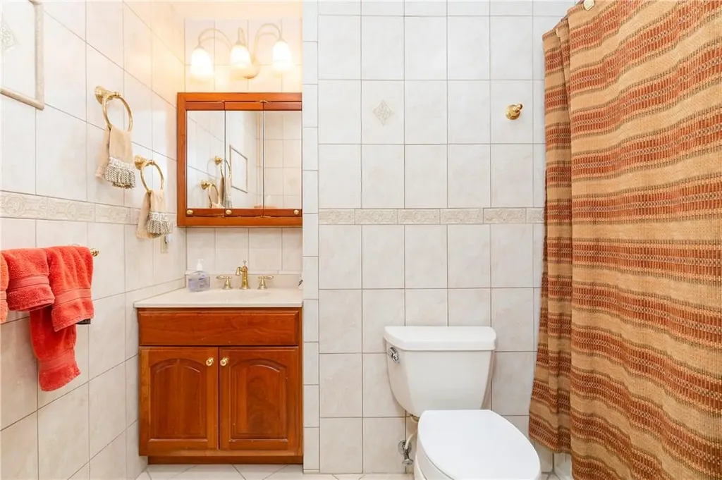 51 Mandalay Drive Poughkeepsie NY 12603